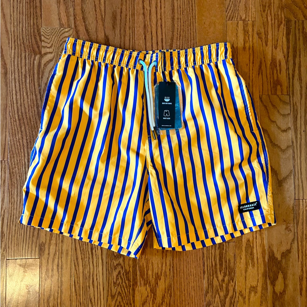 🆕 Island Haze | orange and blue striped men’s swim trunks 🩳- NWT!
